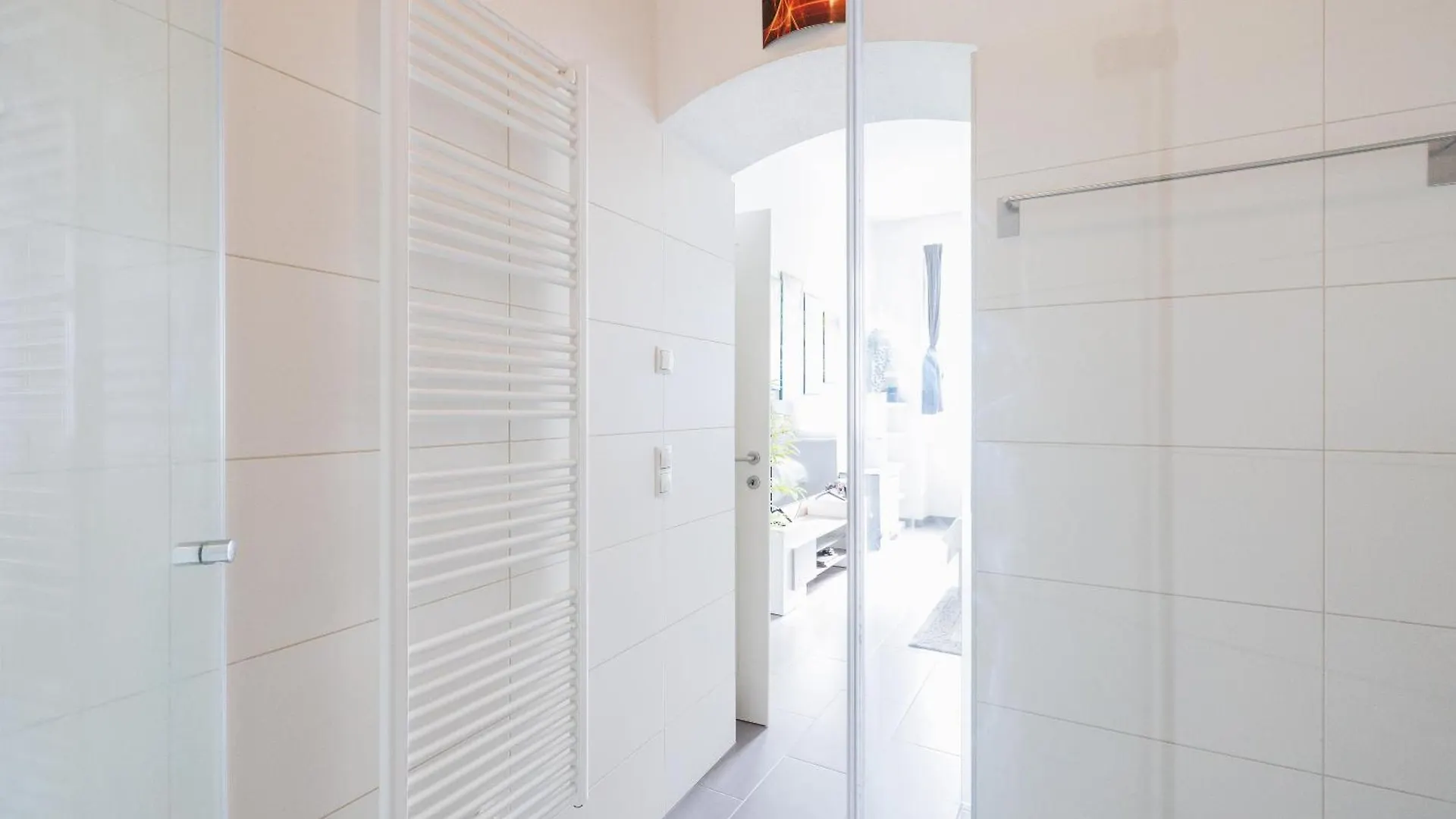 Modern City Apartment In Vienna